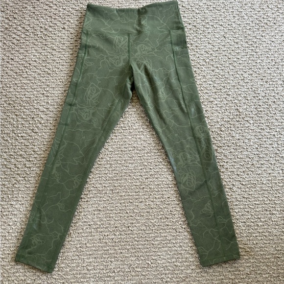 Zyia Olive Maze Light n Tight Hi-rise 7/8 24" size 4 - Picture 2 of 2